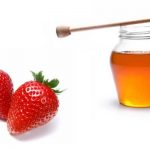 домашна маска против акне с мед и ягоди