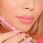 течно червило като руж