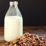 маска против белези от акне с бадемово мляко