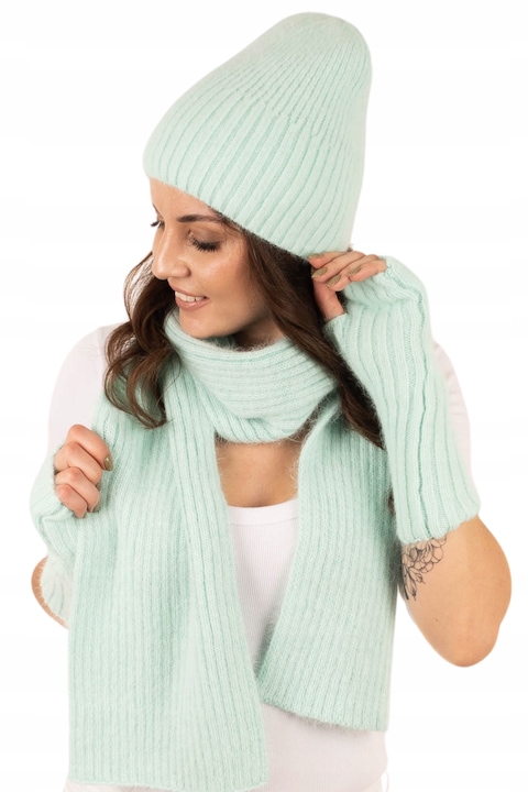 Дамски комплект шапка