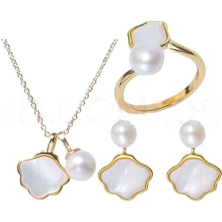 Комплект бижута с перли от миди