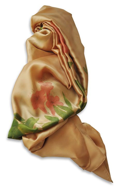 Шал от естествена коприна