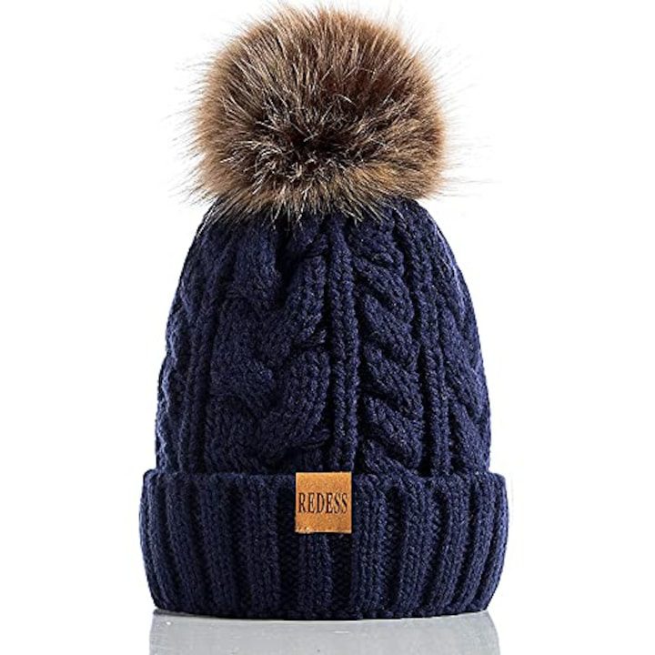 Зимна шапка Redess