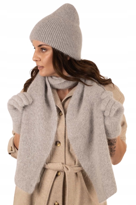 Дамски комплект ангорска вълна