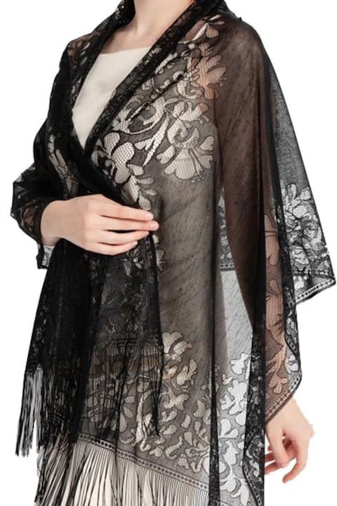 Дантелен шал