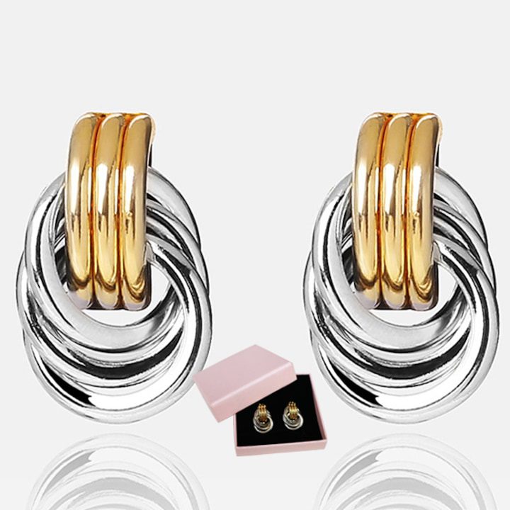 Дамски обеци