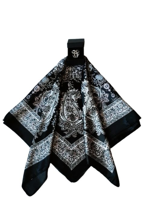 Многоцветен сатенен шал 9